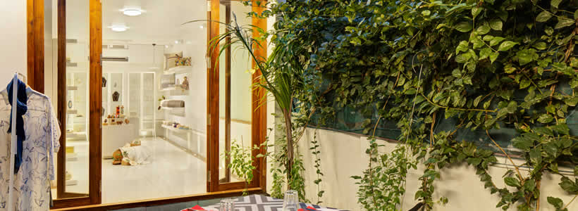 Aarushi Bafna signs the retail extension of the Jaipur Modern Store