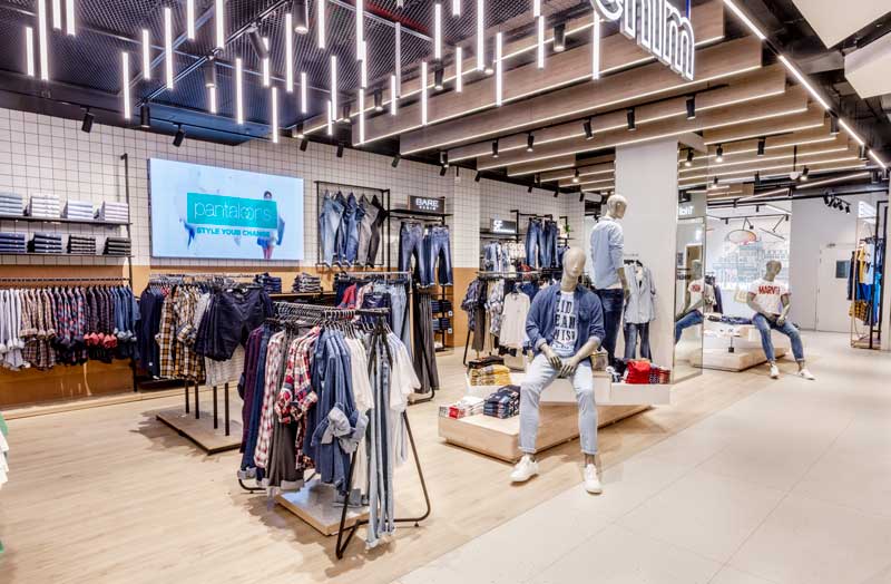 Indian fashion retailer Pantaloons new store concept by Dalziel & Pow