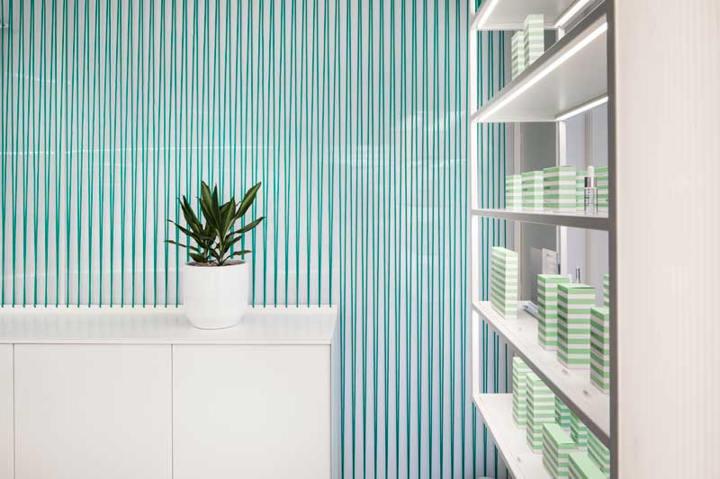 Lo studio Basalt Architects firma il concept store del brand Bioeffect
