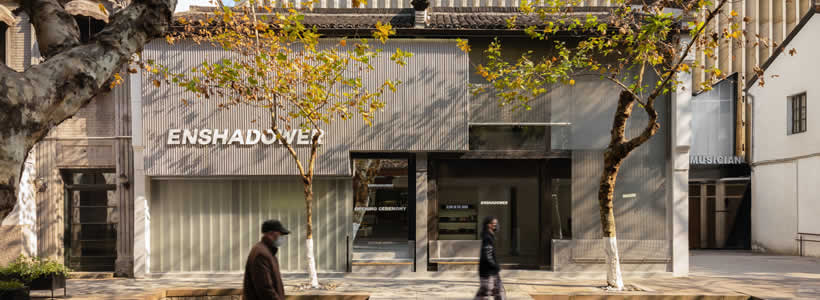 SAY ARCHITECTS designed ENSHADOER's concept store.