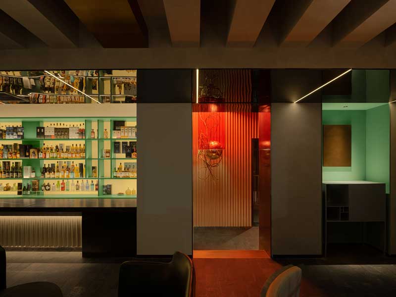 Wake Bar by SALONE DEL SALON | A Space Featuring Retro Poetic Aesthetics