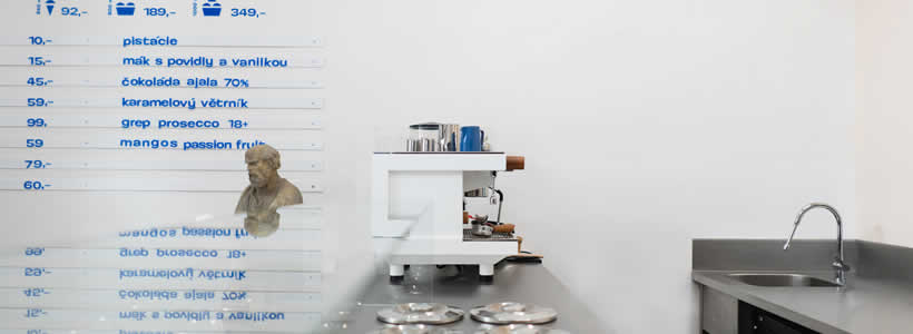 The ice cream shop designed by Holky rády architekturu is situated in the centre of Brno