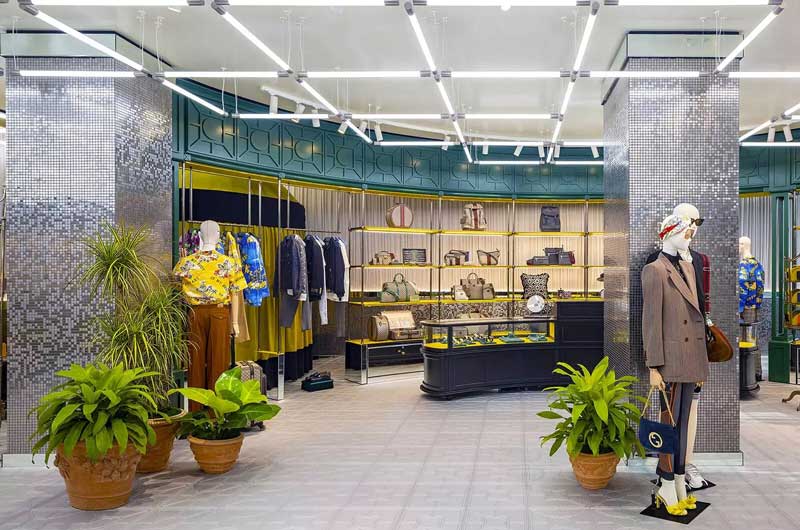interno boutique Gucci Detroit