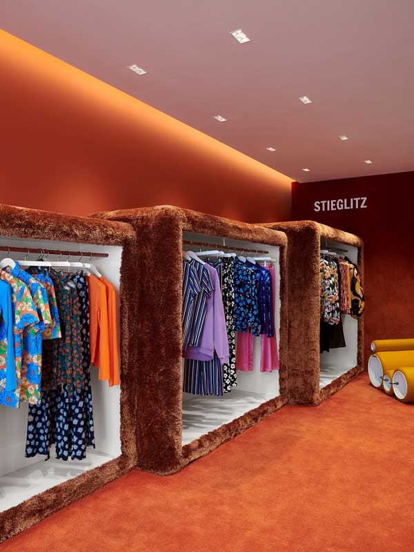 Boutique Stieglitz by S-p-a-c-e Projects