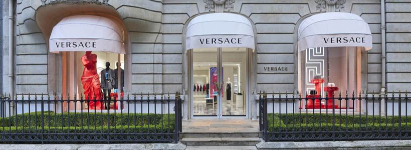VERSACE PRESENTS NEW LOOK OF AVENUE MONTAIGNE FLAGSHIP STORE IN PARIS