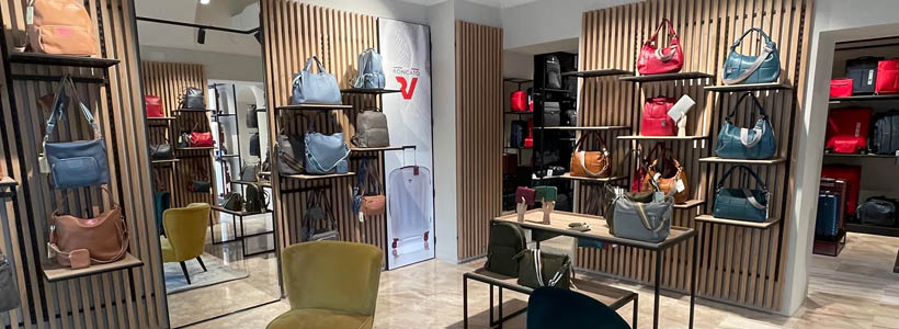 VALIGERIA RONCATO flagship store Torino