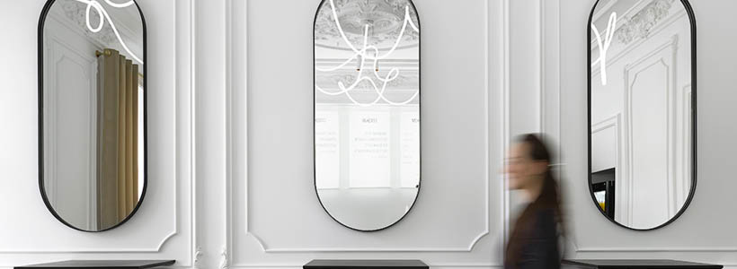 White Coffee Saratov designed by Quadrum Studio