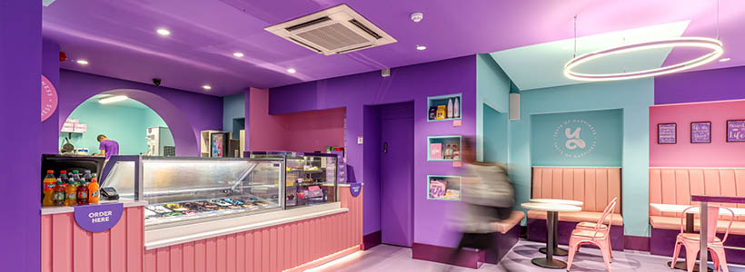 Phoenix Wharf disegna la vivace pasticceria 'Oh So Yum' di Bradford