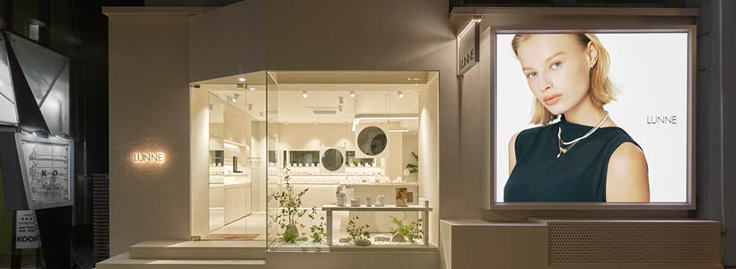 Lunne Showroom designed  by FLYmingo design studio