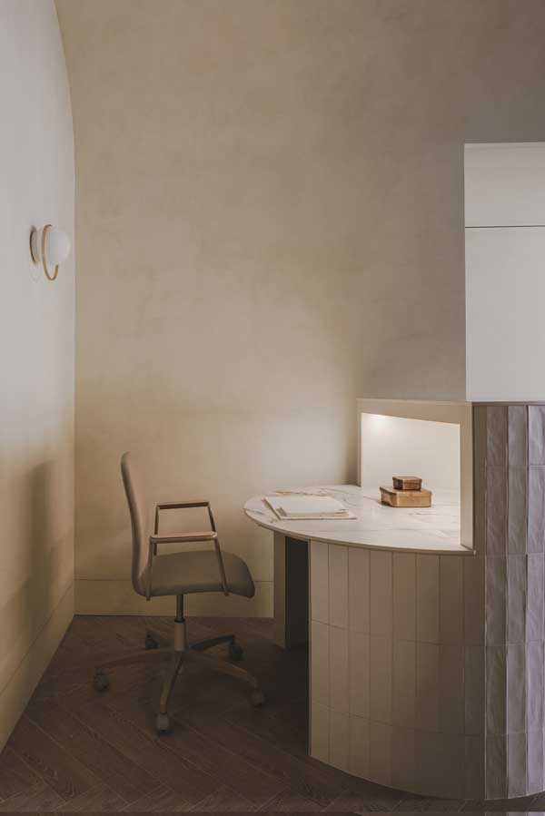 The Hair Clinic in Valencia by Viruta Lab