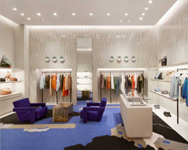 Casa Loewe opens in Dubai Mall