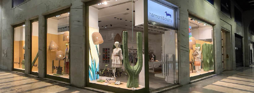 Le vetrine di Harmont & Blaine animate dall'artista Linea Daria