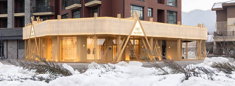 Arc’teryx Store – Un simbolico “falò nella neve”