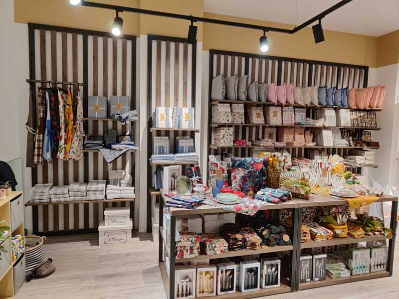flagship store Tognana in via Torino a Milano