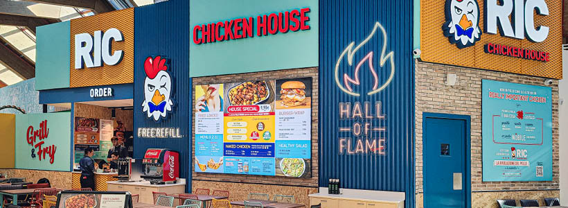 format Ric Chicken House