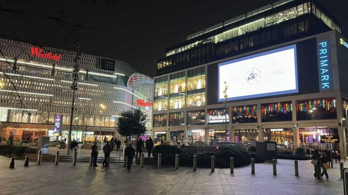 Esterno Shopping mall Westfield Londra