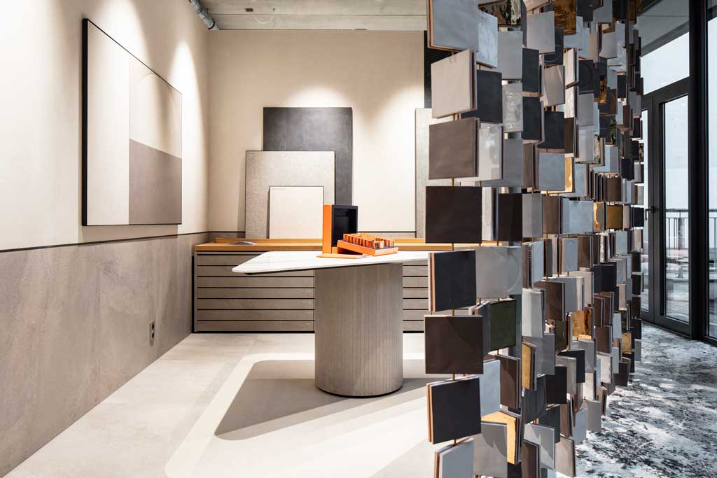 ICG Gallery Berlin playful area with interactive elements and flexible layout