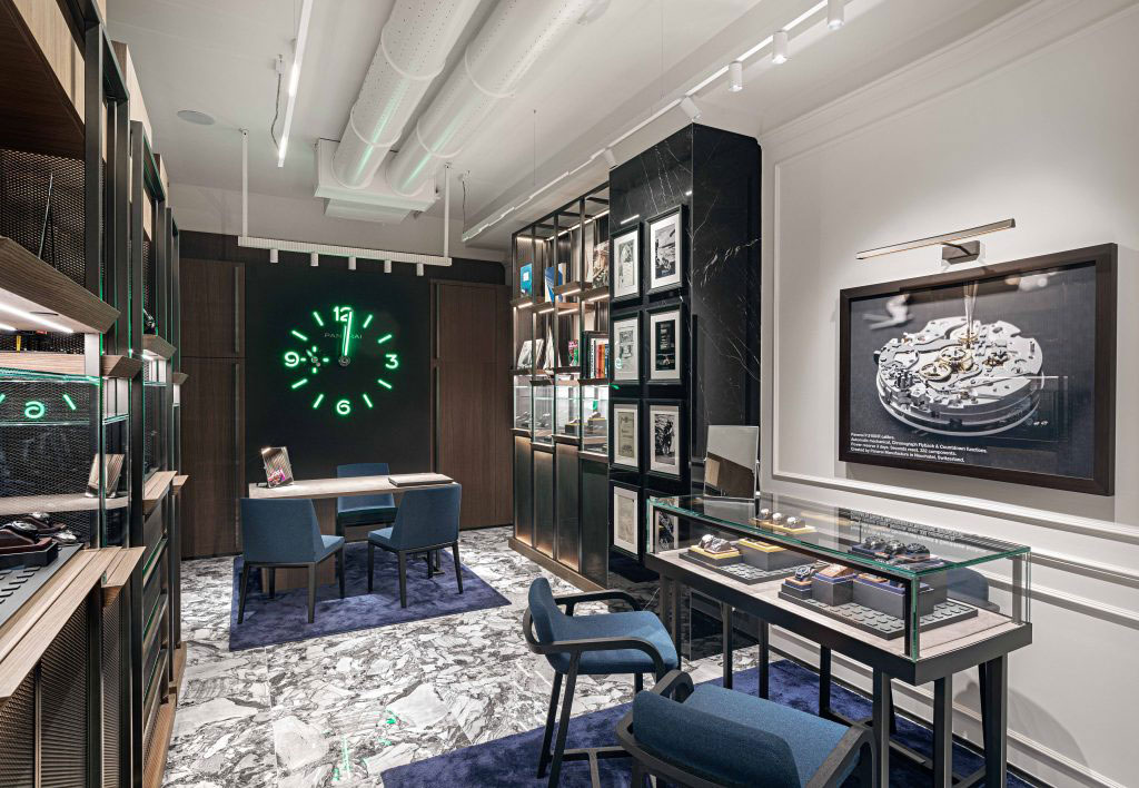Panerai, in collaborazione con lo storico partner Rocca, inaugura una nuova boutique nel cuore di Bologna