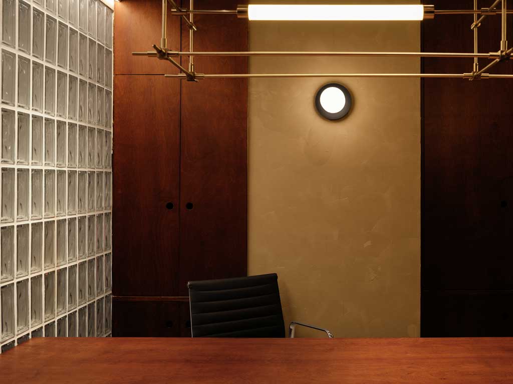 Aurora Design signs the ido & Friends Café