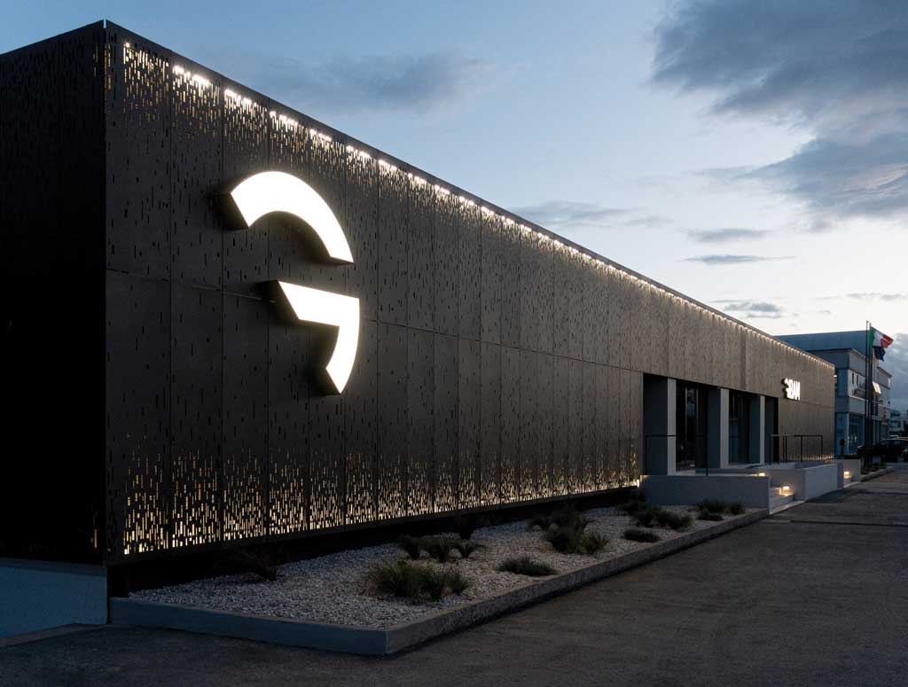the new and imposing Gibam showroom balanced between innovation and minimalism