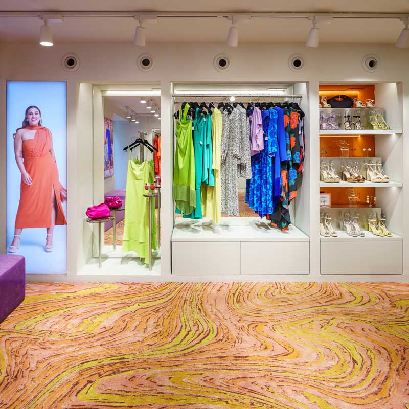 Lady Pipa Madrid, interni del negozio con richiami allo stile del Miami Design District