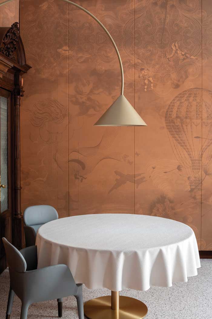 Contraste Luxury Restaurant in Milan