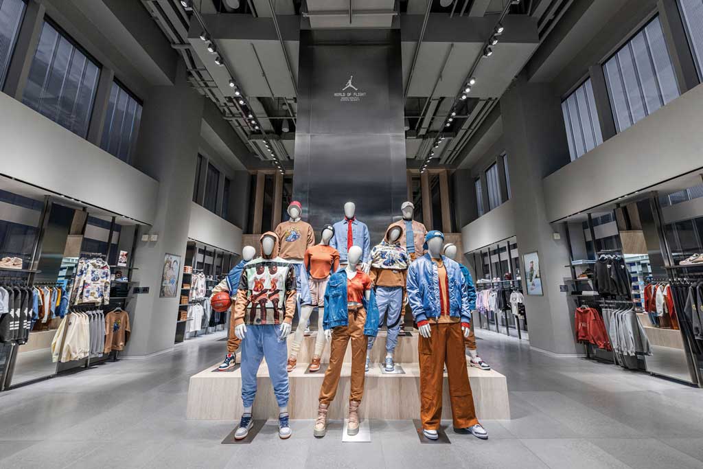 Jordan World of Flight - highest expression of basketball culture at retail