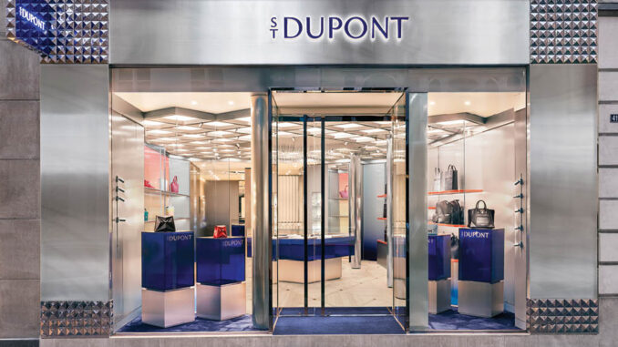 vetrine del nuovo negozio S.T. Dupont a Parigi progettato da Sybarite