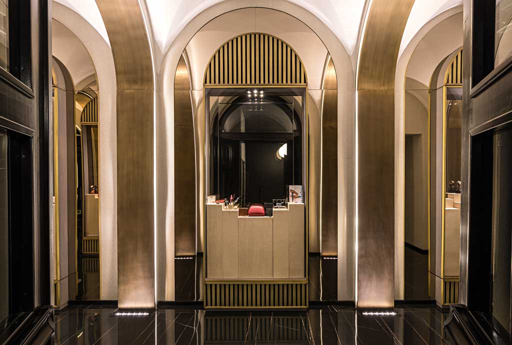 The Pantheon Iconic Rome Hotel