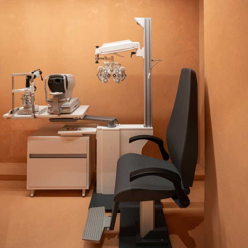 PJ. Lobster's optical boutique in Zaragoza created by El Departamento
