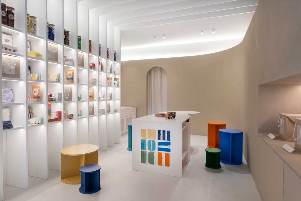 Puccio Collodoro Architetti ha recentemente completato "Unforgettable," un progetto innovativo e concettuale pensato per esaltare la creatività del brand omonimo