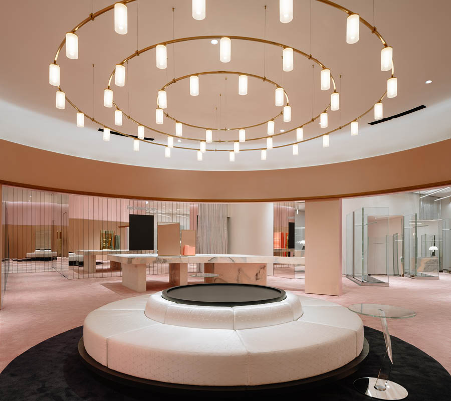 Flagship store BeQueenStory a Hangzhou interpreta la moda femminile come un rituale contemporaneo