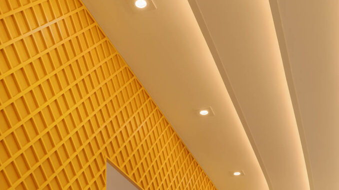 Gianduia Gelatería: A design project that blends craftsmanship and elegance by C2 Interioristas
