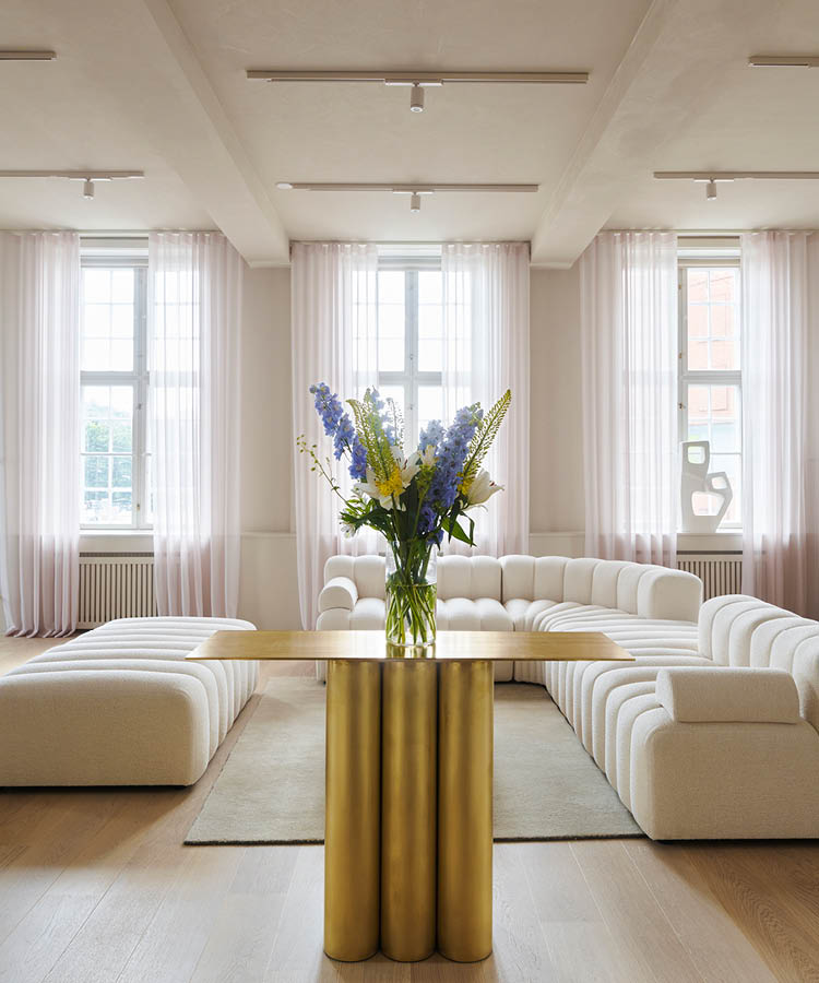 il concept dello showroom Dea Kudibal a Copenhagen