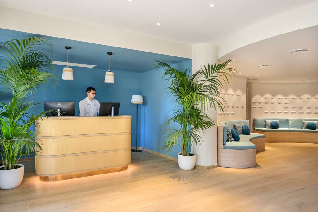 Reception VOI Tanka Selected