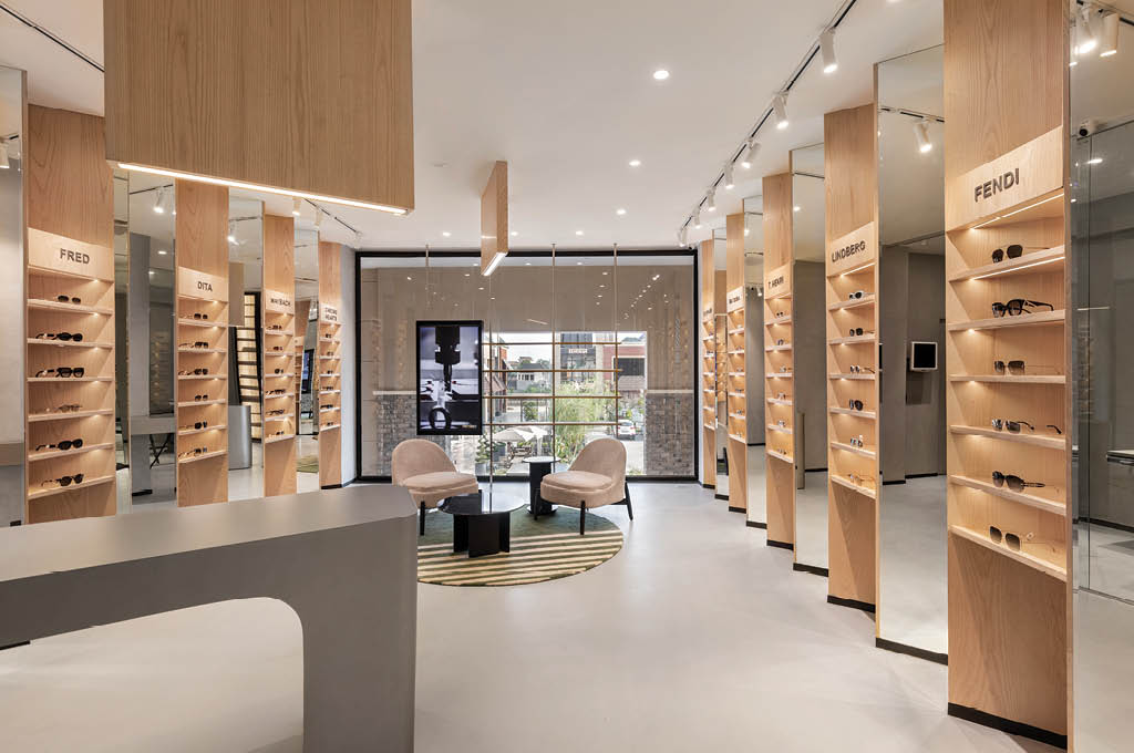 design futuristico per negozio di ottica