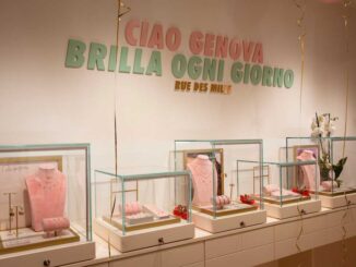 espositori per gioielli nella boutique Rue des Mille a Genova