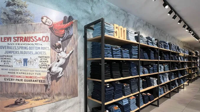 Icon Jeans Store a Piazza Portello