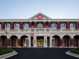 Facciata del TANBOER outdoor experience store
