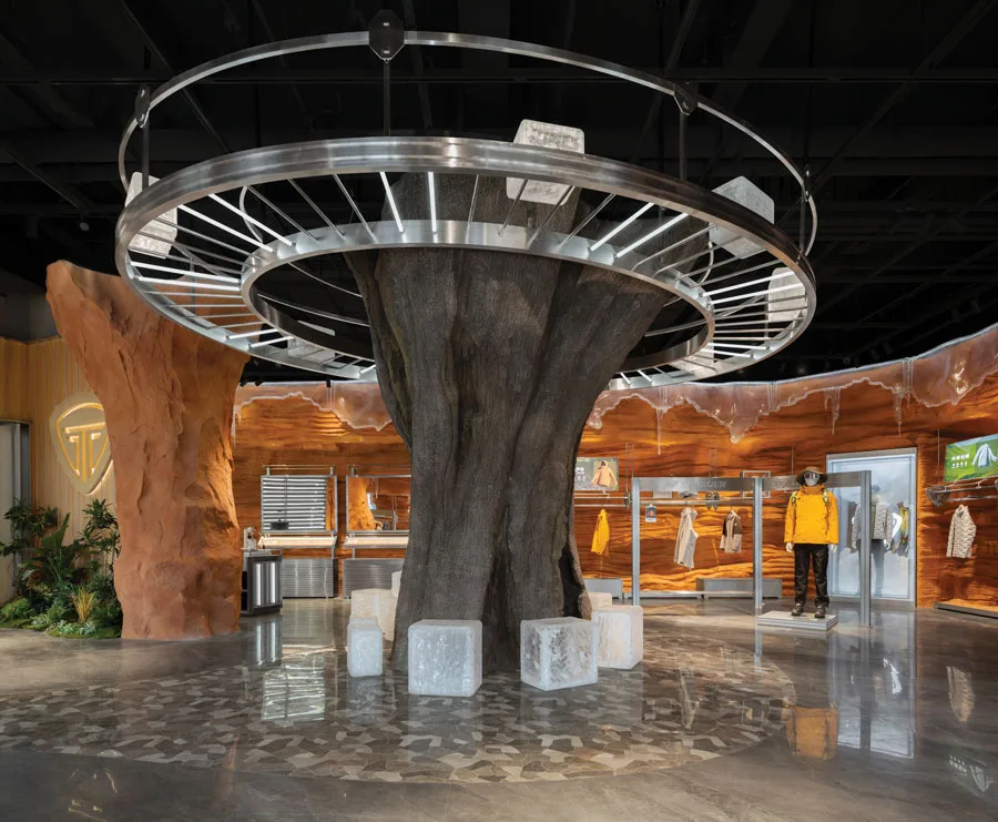 Interno del concept store TANBOER