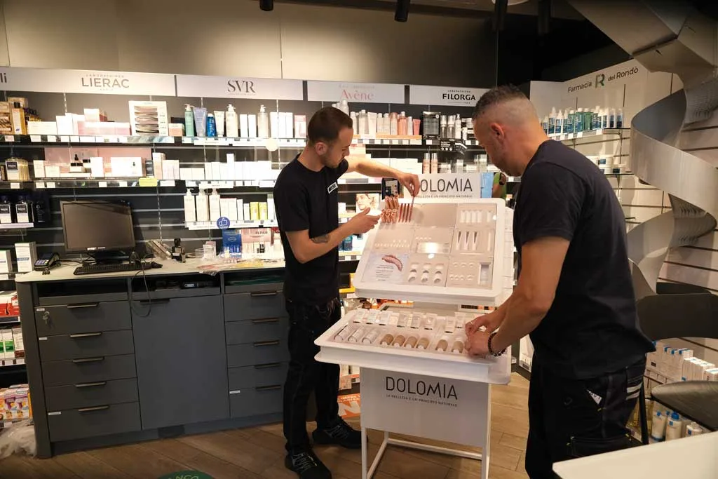 Installazione e allestimento di corner e display retail su tutto il territorio italiano