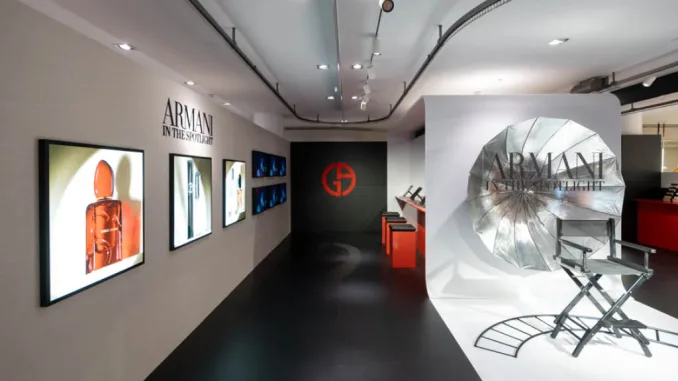 set cinematografico allestito da Armani beauty