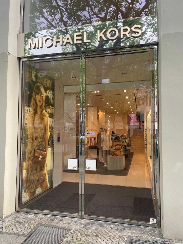 Boutique Michael Kors a Berlino – vetrina su Kurfürstendamm