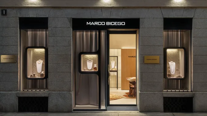 Facciata del flagship store Marco Bicego in Via della Spiga a Milano