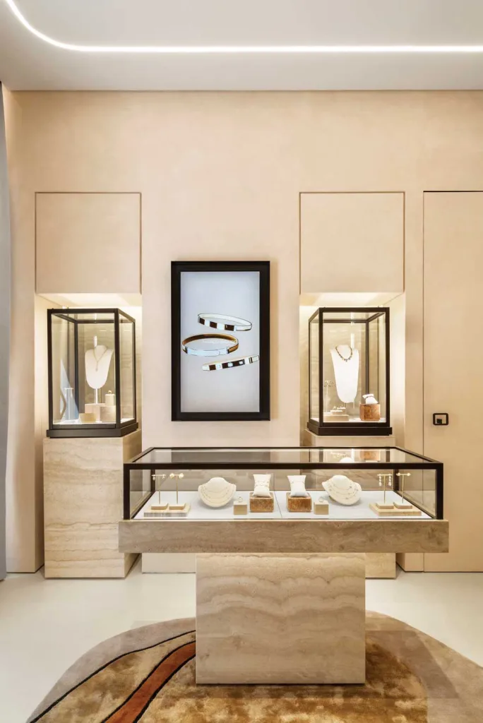 Detail of the interiors of the Marco Bicego flagship store designed by Parisotto+Formenton Architetti