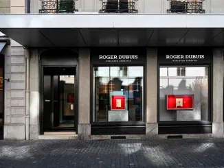 facciata del concept space Roger Dubuis Place du Molard