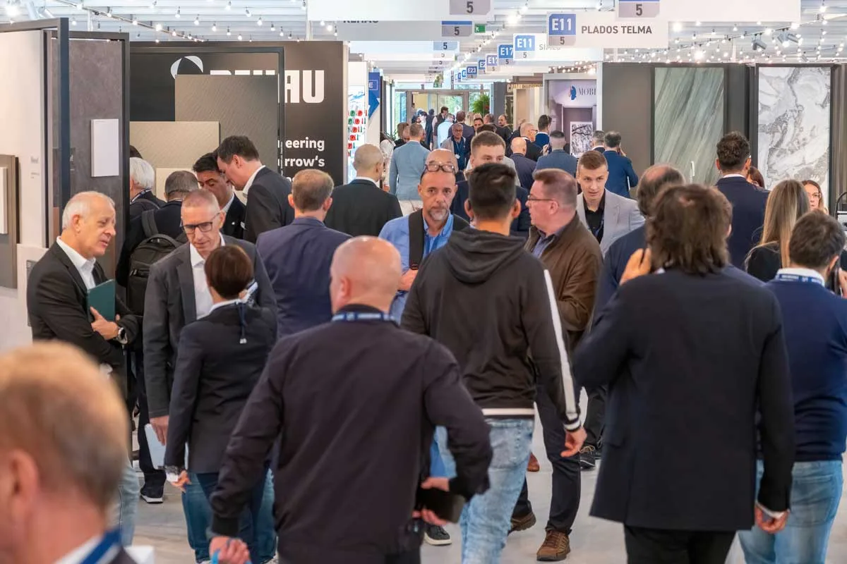Visitor flow through the exhibition corridors at SICAM 2025
