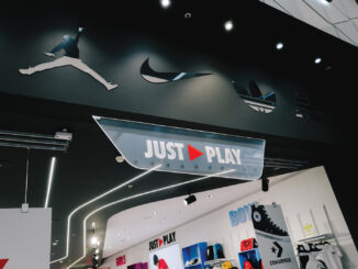 JUST PLAY concept store