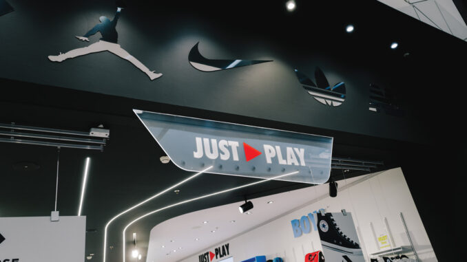 JUST PLAY concept store