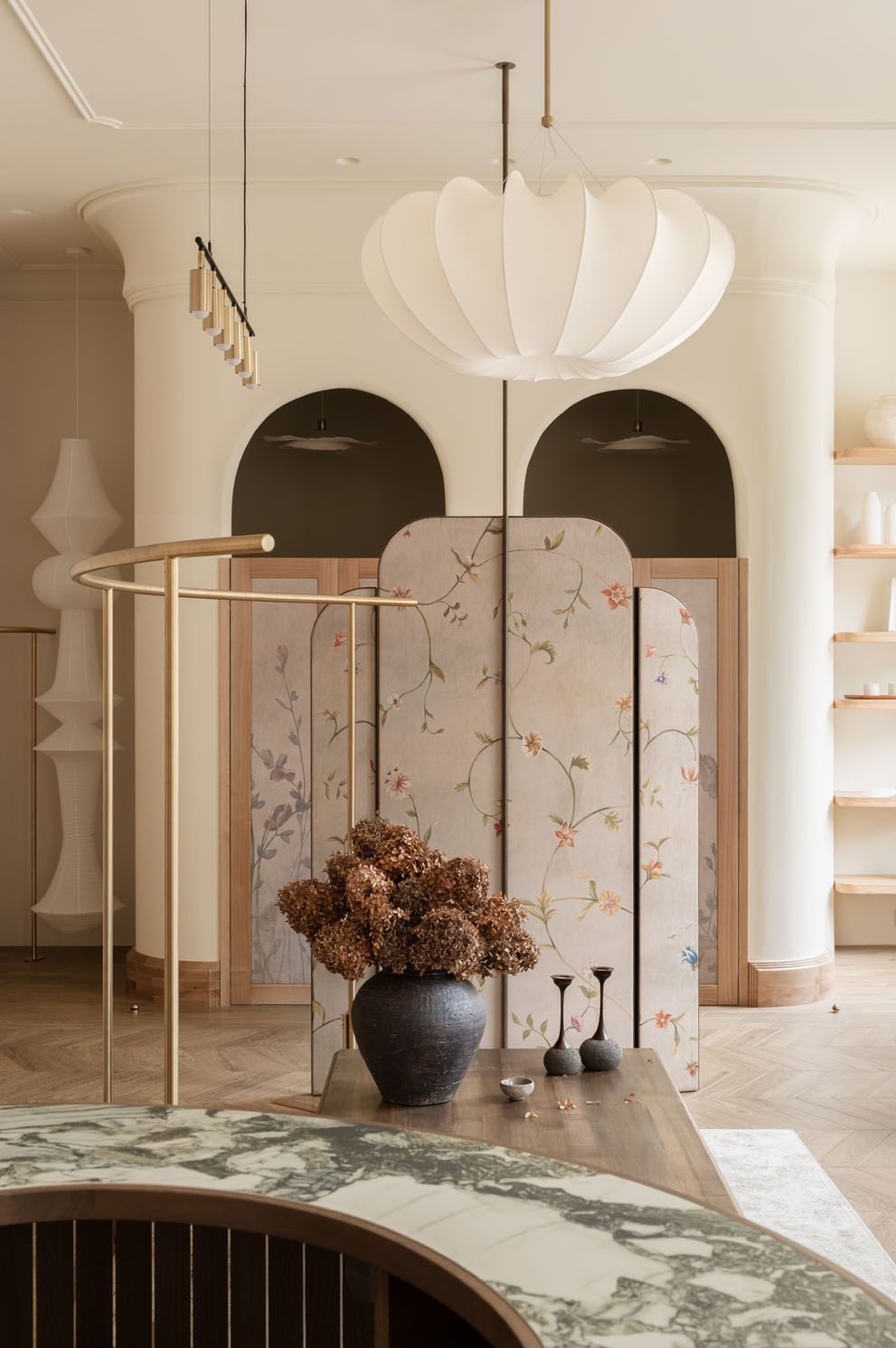 Love by the Moon boutique interior with decorative floral screen designed by HE.D group in Kyiv
